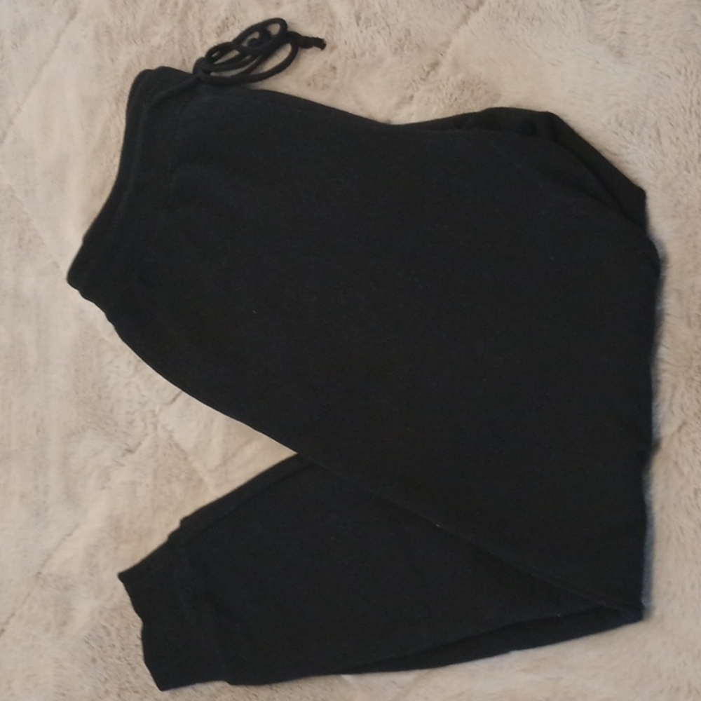 Wild Fable black high rise joggers size medium.